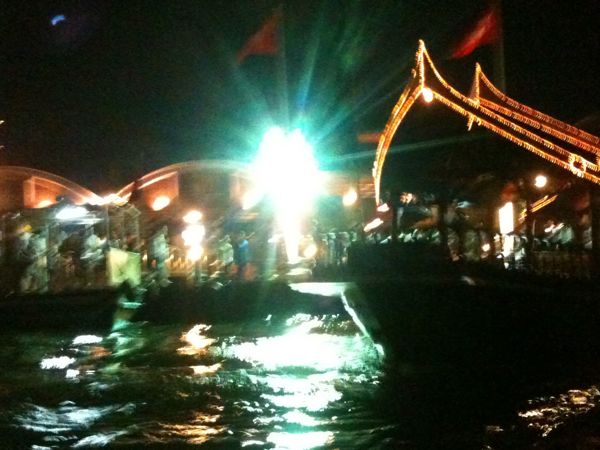 Chao Phraya heading for the venue